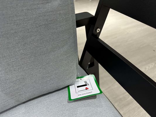 HDPE 테이블 톱과 금속 프레임으로 L150xW90xH73cm 야외 patio 세트 식탁